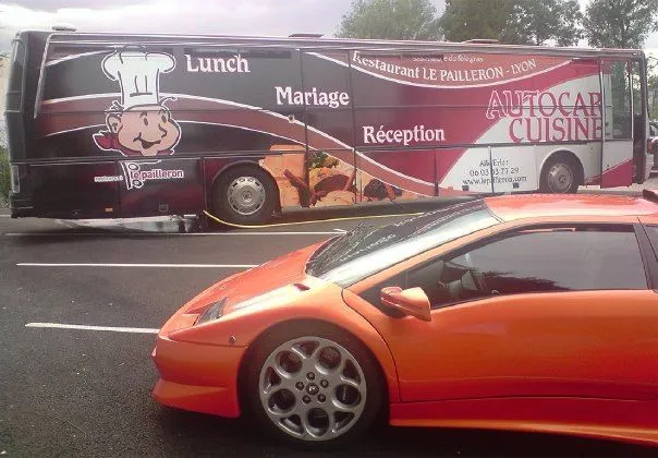 L'autocar-cuisine du restaurant Le Pailleron à Lyon : Lunch, Mariage, Réception
